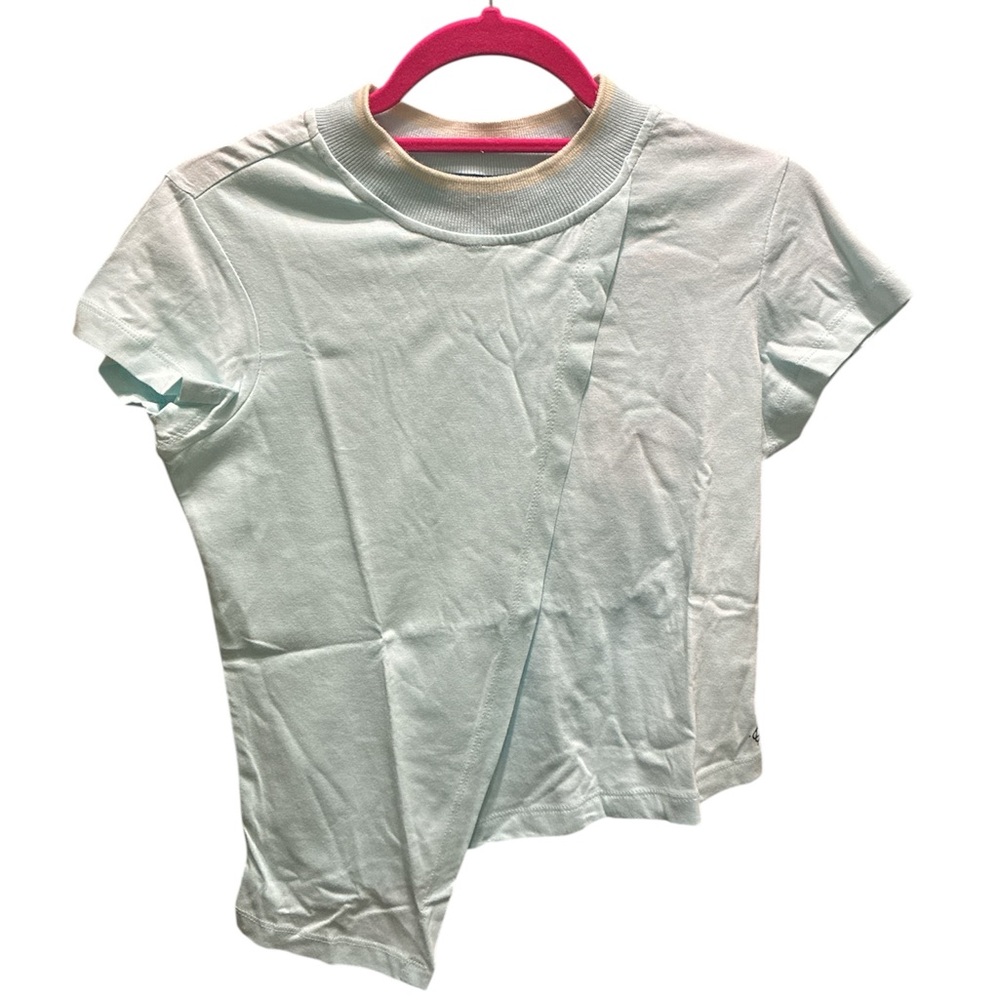Women’s Short Sleeve Tee in Light Mint - Classic Crewneck